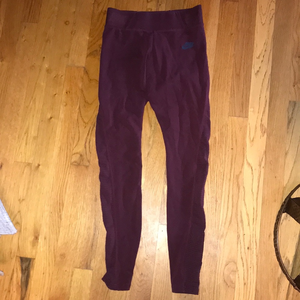 Nike leggings